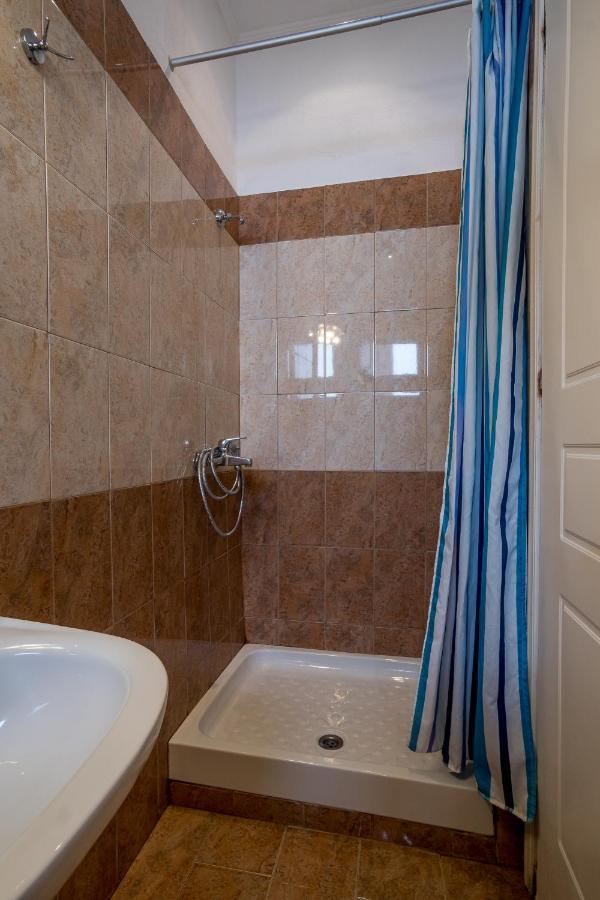 Barax Apartments Агиос-Георгиос Экстерьер фото
